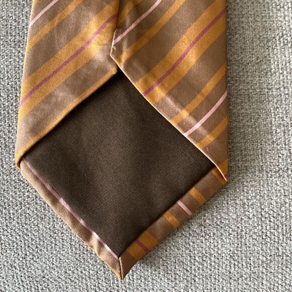 Roberto Fino Silk Tie in Orange with Tan/pink/Red Diagonal Stripe. - Picture 4 of 5